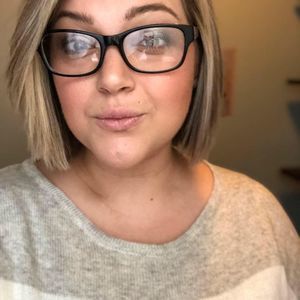 Meet your Posher, Melanie